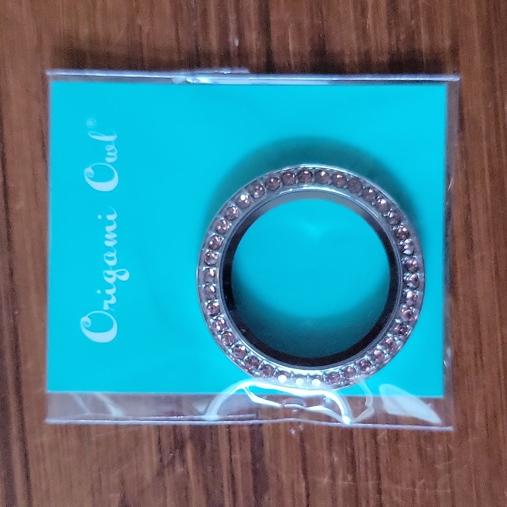 Origami Owl charm holder front only pink savorski crystals